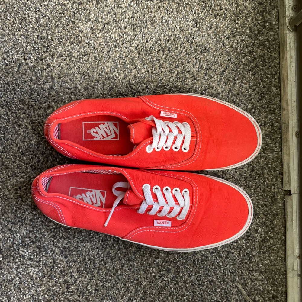 Vans barely worn. Bright coral/red unisex mens size 8.5 women’s size 10